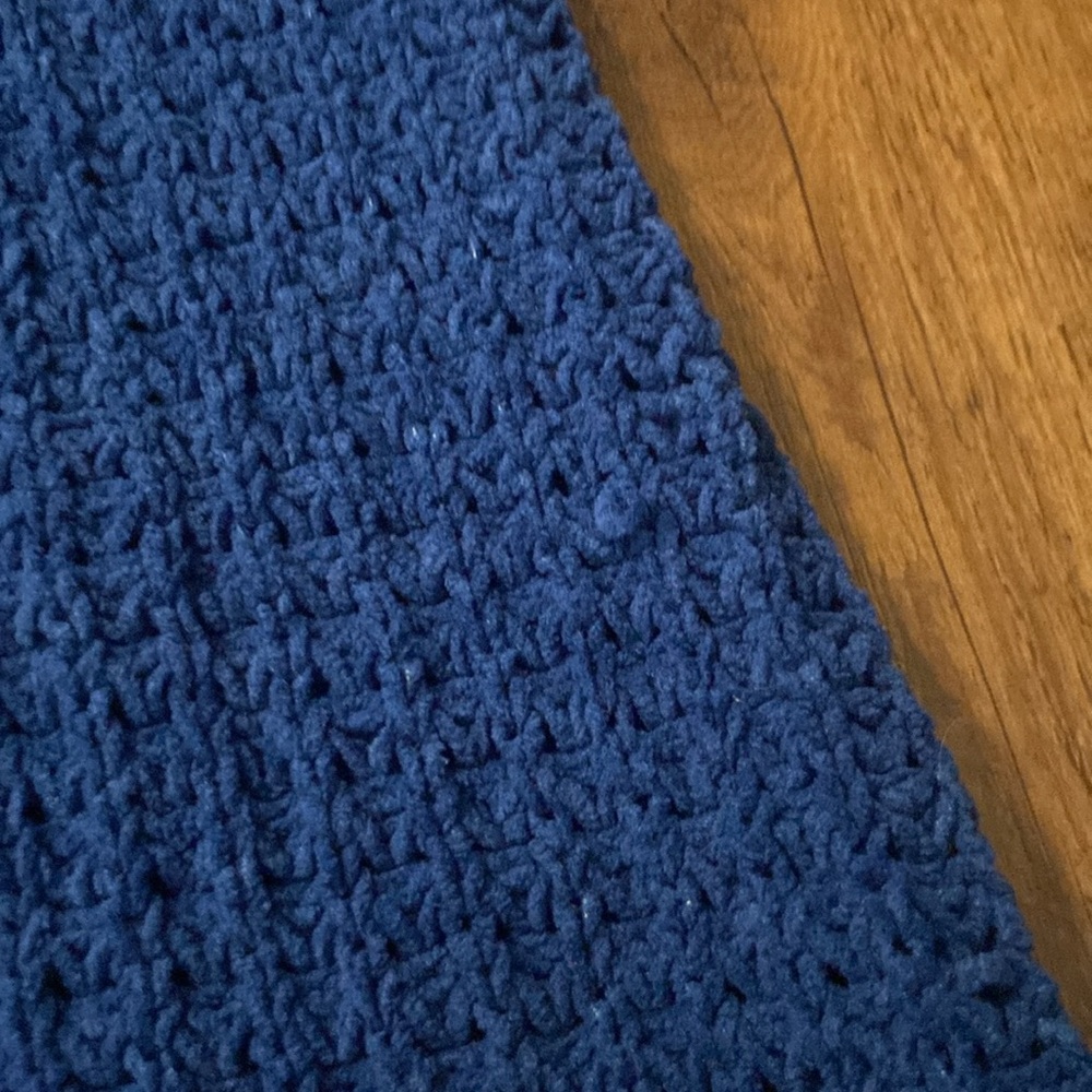 Sweater - Picture 3 of 8